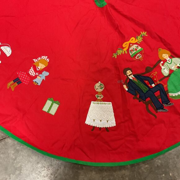 House Of Hatten Christmas Tree Skirt Red Appliqué Mom Dad Kids Toys VTG READ - Picture 3 of 16